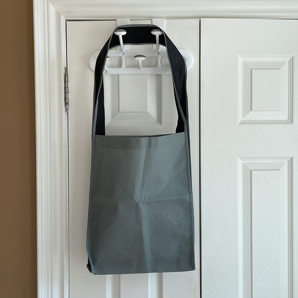 2 Reusable Bags - Picture 5 of 7